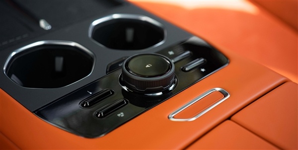 预售22.98万起 江铃福特智趣烈马下线:增程纯电双动力