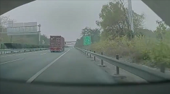 网约车司机疲劳驾驶 又唱又叫给