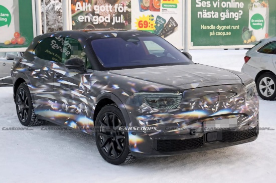 宾利第二款SUV最新谍照曝光 有望2026年发布